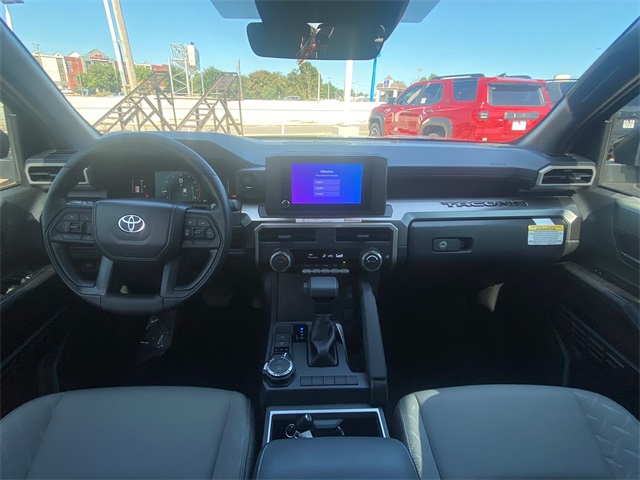 2025 Toyota Tacoma SR5 4x4 Double Cab photo 13