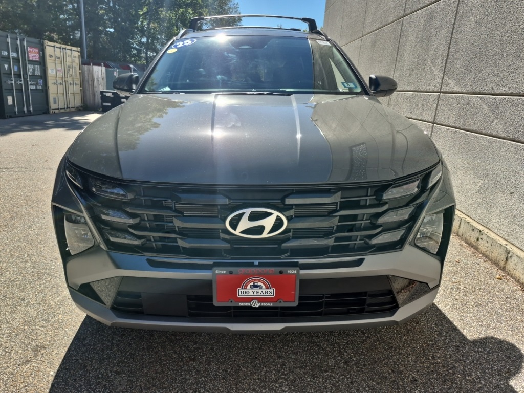 2025 Hyundai Tucson SEL photo 2