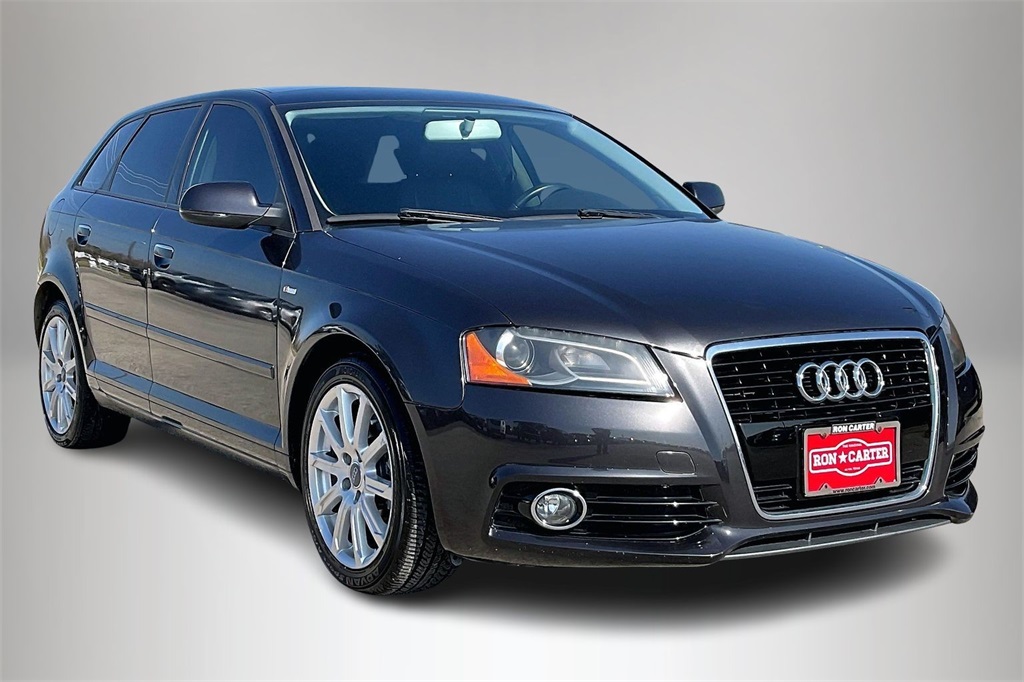 2012 Audi A3 Premium's photo
