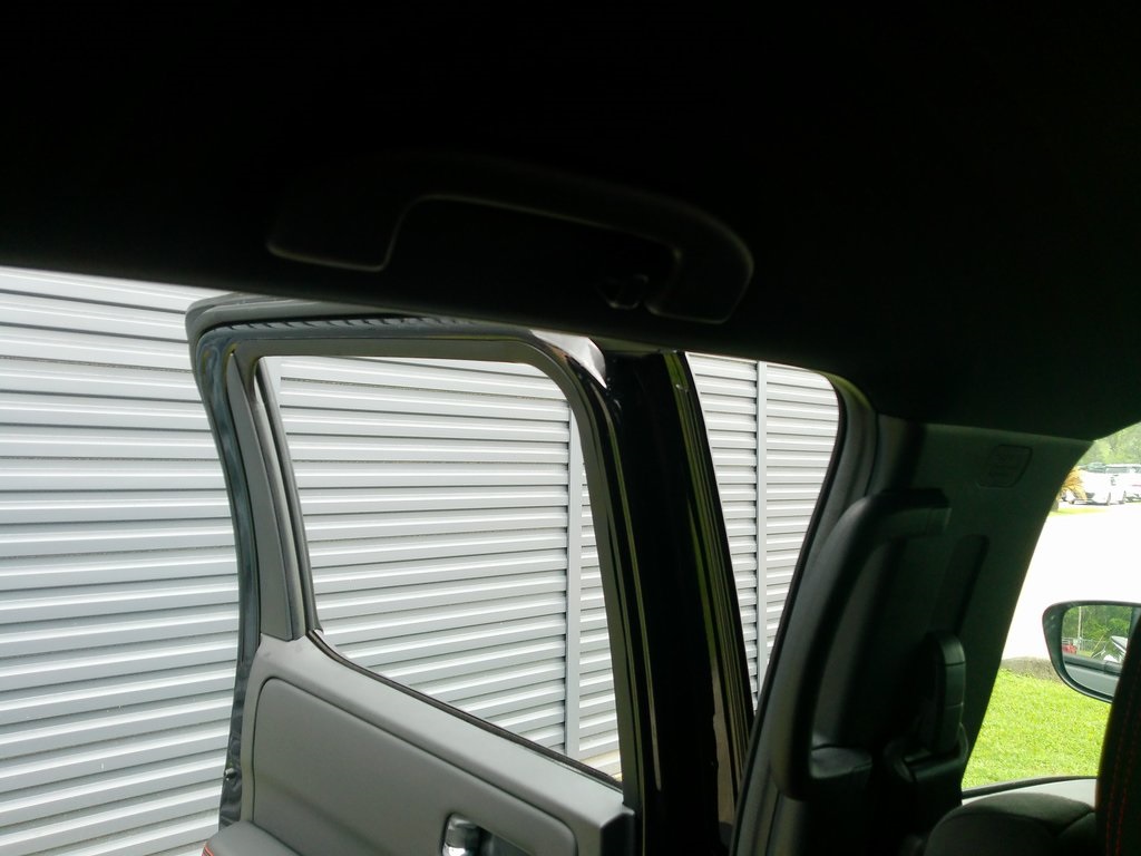 2025 Nissan Frontier Crew Cab PRO-4X photo 21