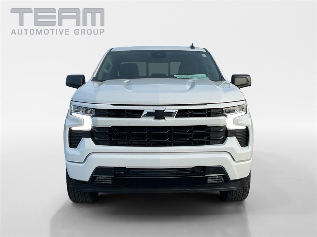 2026 Chevrolet Silverado 1500 RST photo 2