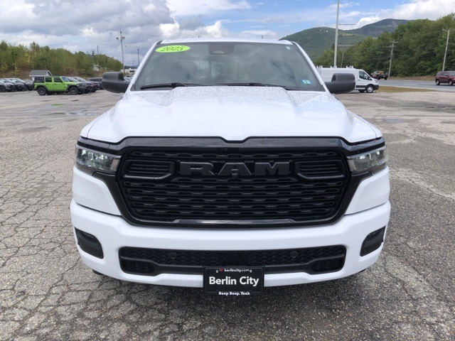 2025 Ram 1500 Tradesman photo 8