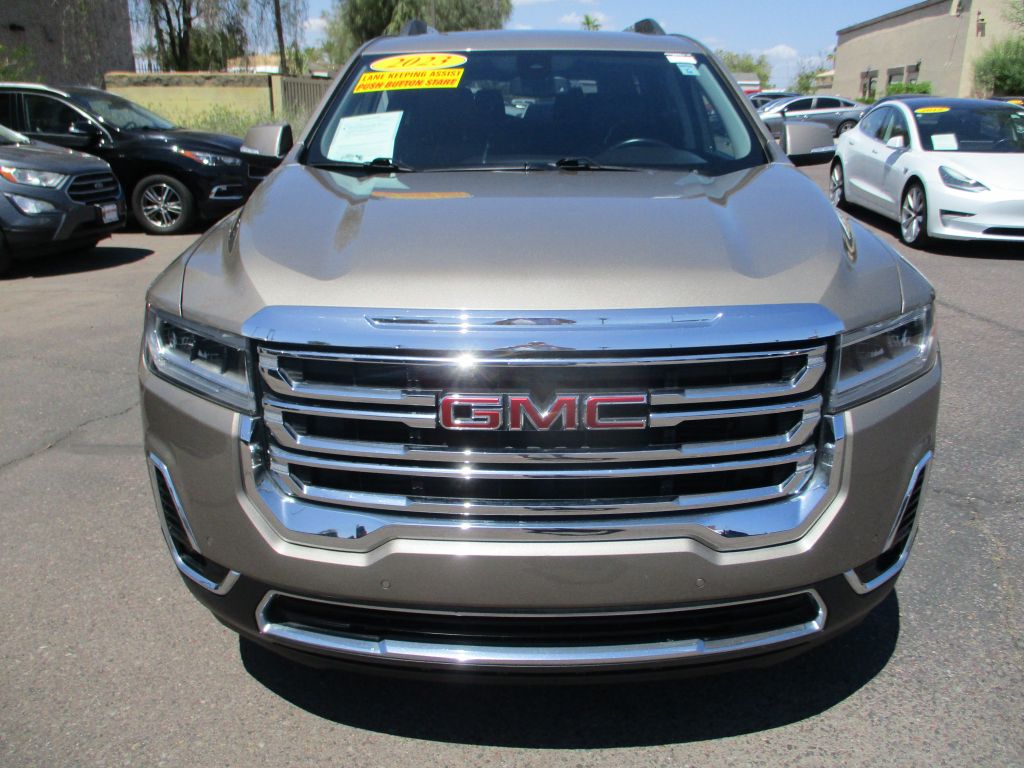 2023 Gmc Acadia SLT photo 2