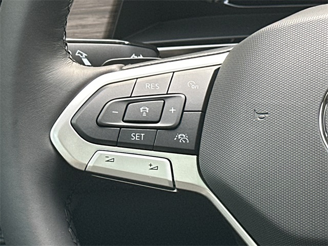 2026 Volkswagen Atlas SEL Premium R-Line photo 23