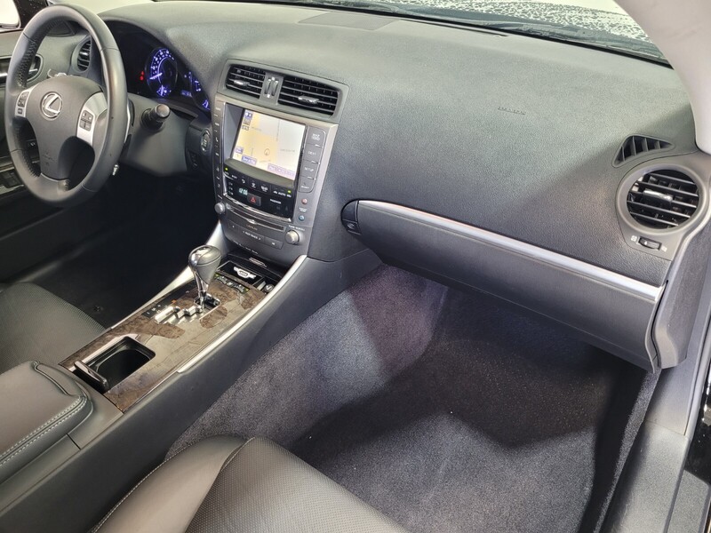 2015 Lexus IS 350C 350 photo 13