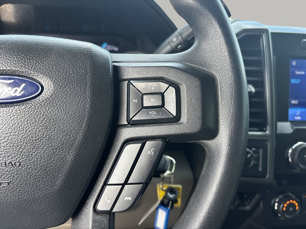 2022 Ford F-250 XLT photo 24