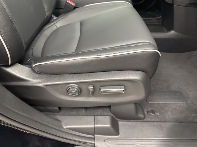 2026 Honda Odyssey Touring photo 16