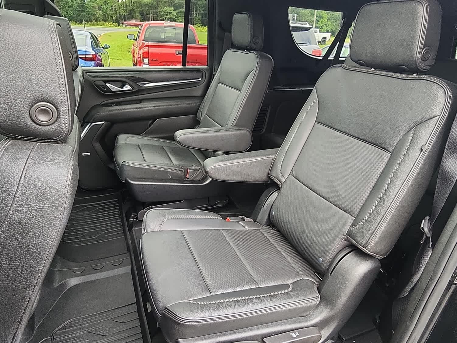 2023 Gmc Yukon XL Denali photo 8