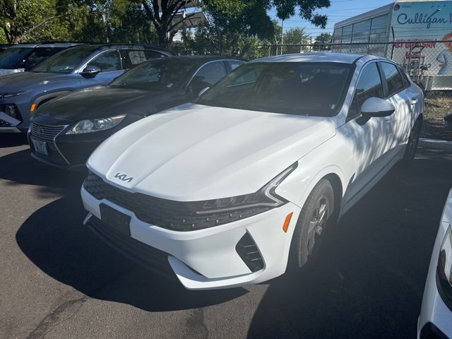 2023 Kia K5 LXS photo 2