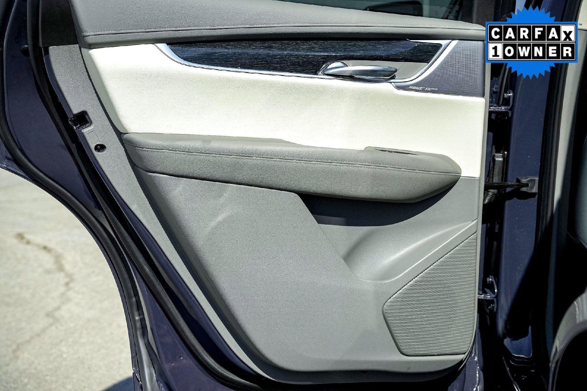 2025 Cadillac XT6 Premium Luxury photo 33