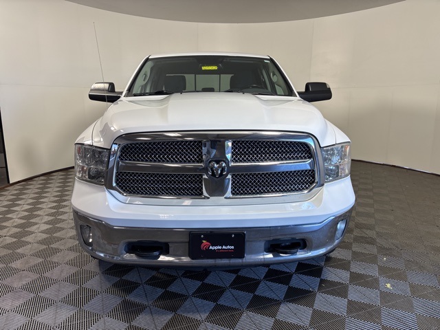 2018 Ram 1500 SLT photo 2