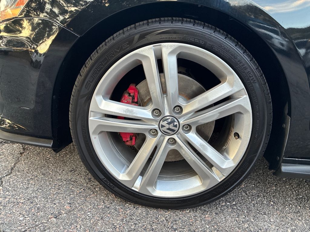 2016 Volkswagen Jetta 2.0T GLI SE photo 25