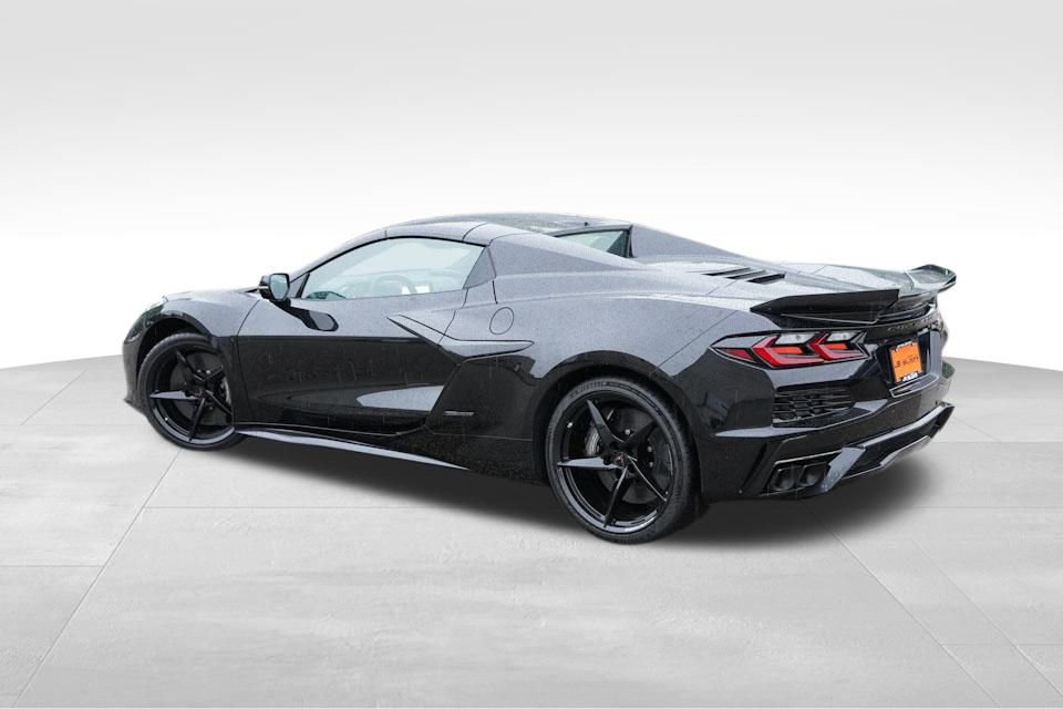 2025 Chevrolet Corvette E-Ray 1LZ photo 3