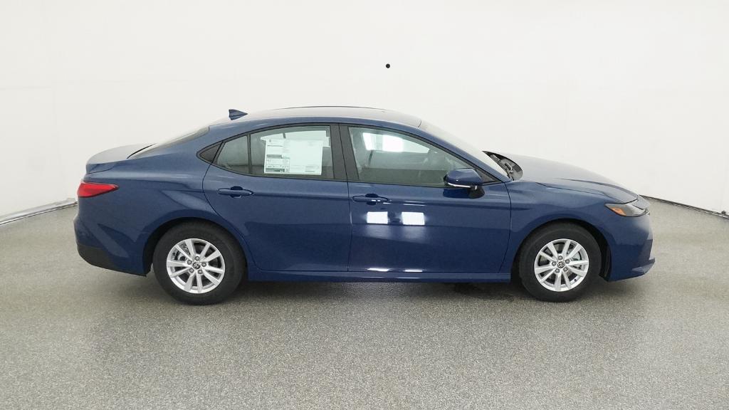 2026 Toyota Camry LE photo 25