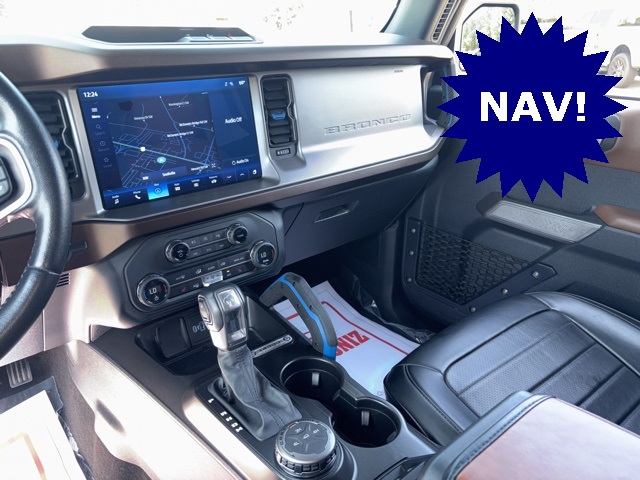 2021 Ford Bronco Outer Banks photo 16
