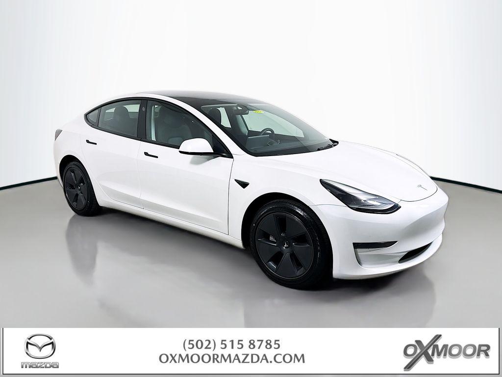 2023 Tesla Model 3 Base's photo