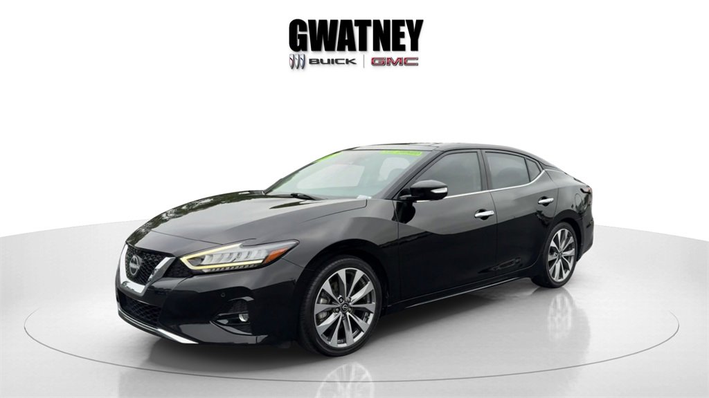 2023 Nissan Maxima Platinum photo 2