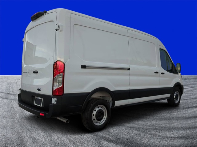 2025 Ford Transit Cargo Van photo 3