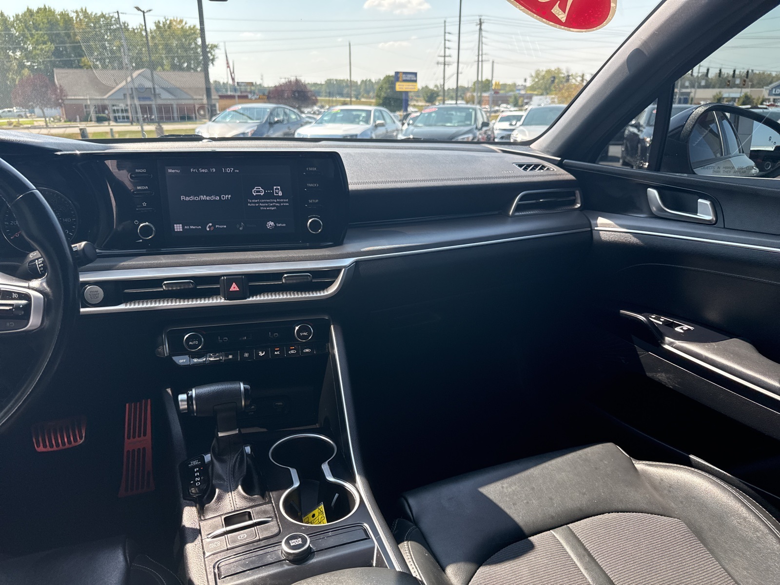 2021 Kia K5 GT-Line photo 11