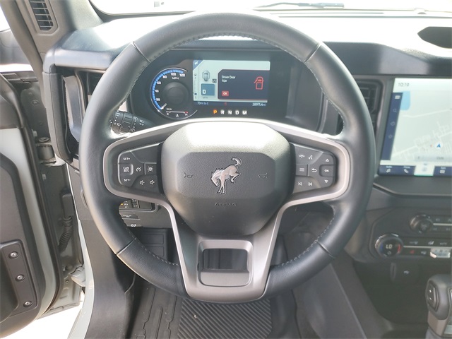 2023 Ford Bronco Outer Banks photo 15