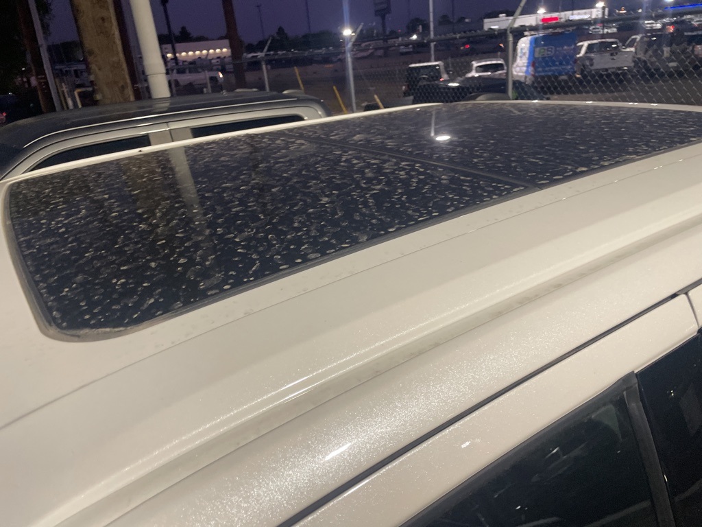 2023 Ford F-150 Platinum photo 4