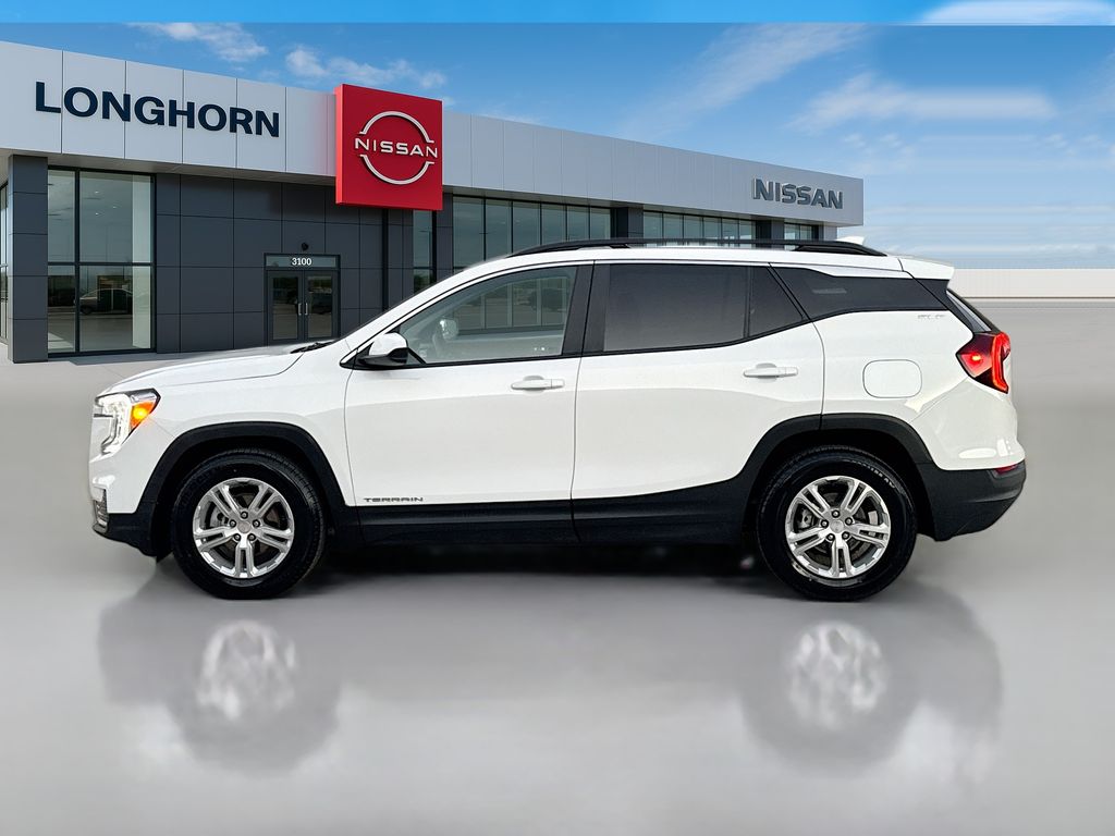2023 Gmc Terrain SLE photo 3