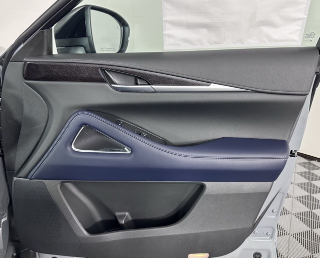 2026 Infiniti QX60 Luxe AWD photo 23