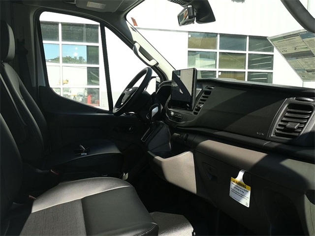 2026 Ford Transit Cargo photo 2