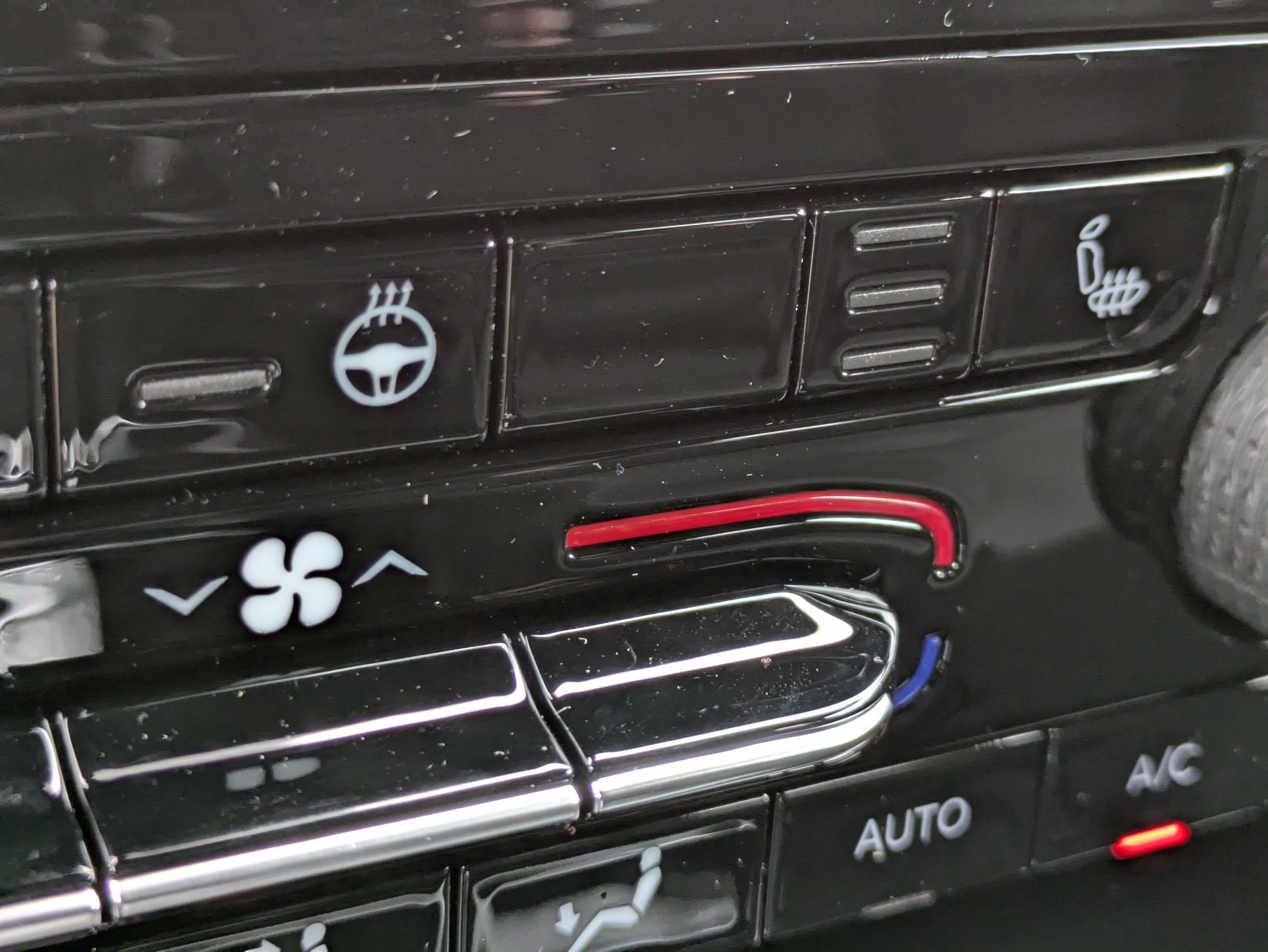 2025 Jeep Grand Cherokee Altitude photo 16