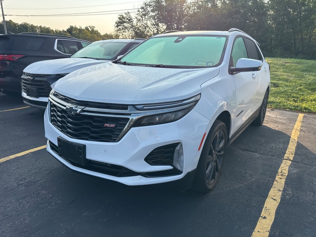 2022 Chevrolet Equinox RS photo 3
