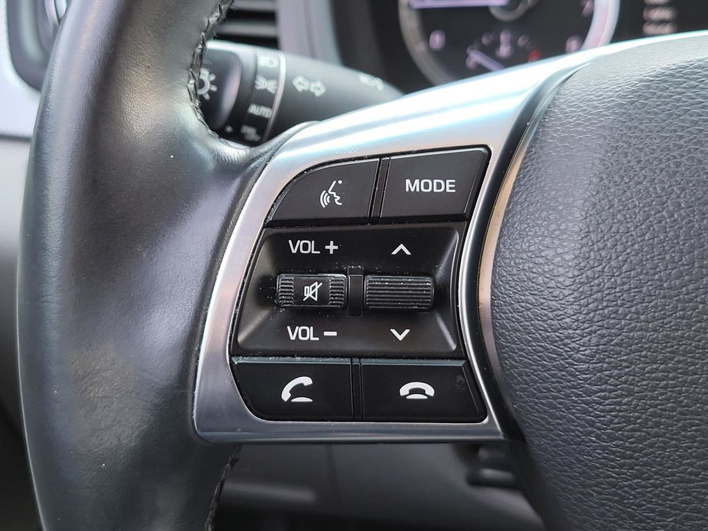 2018 Hyundai Sonata SEL photo 23
