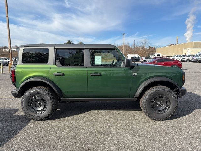 2025 Ford Bronco Big Bend photo 2