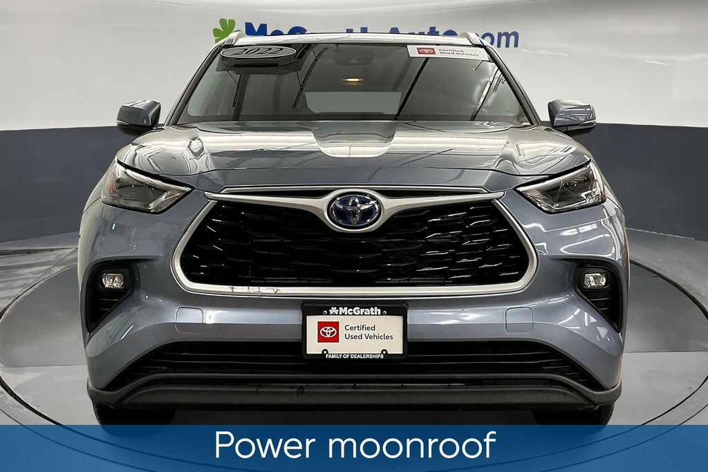 2022 Toyota Highlander Hybrid XLE photo 4