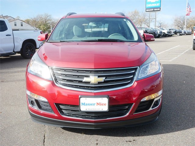 Used 2014 Chevrolet Traverse 1LT with VIN 1GNKVGKD9EJ100321 for sale in Anoka, Minnesota