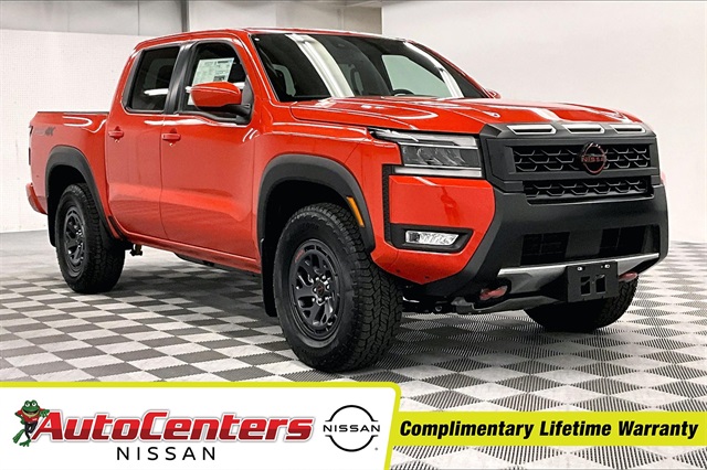 2025 Nissan Frontier PRO-4X's photo