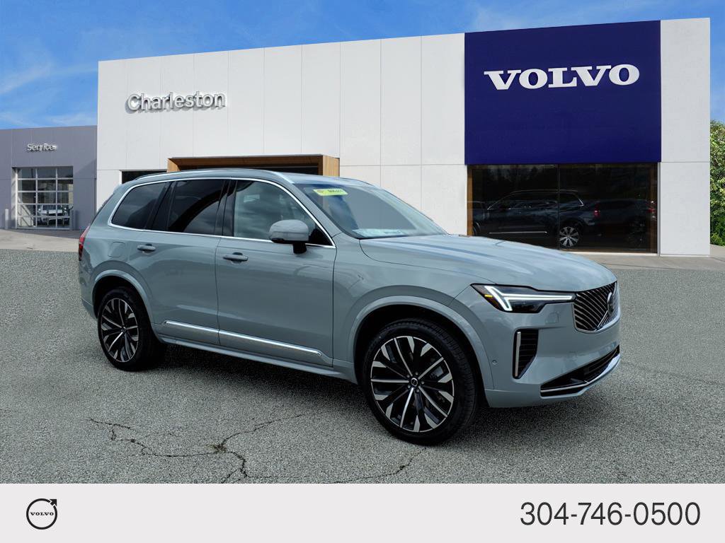 2026 Volvo XC90 Plus's photo