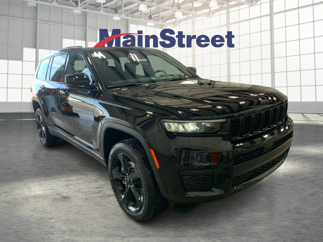2025 Jeep Grand Cherokee Altitude X photo 2