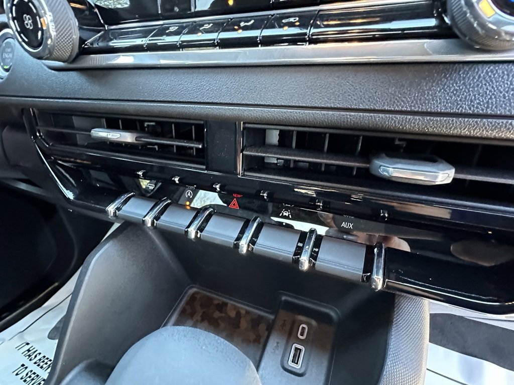 2024 Chevrolet Colorado Work Truck photo 17