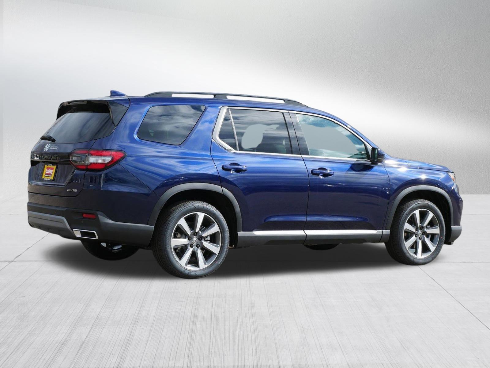 2025 Honda Pilot Elite photo 6
