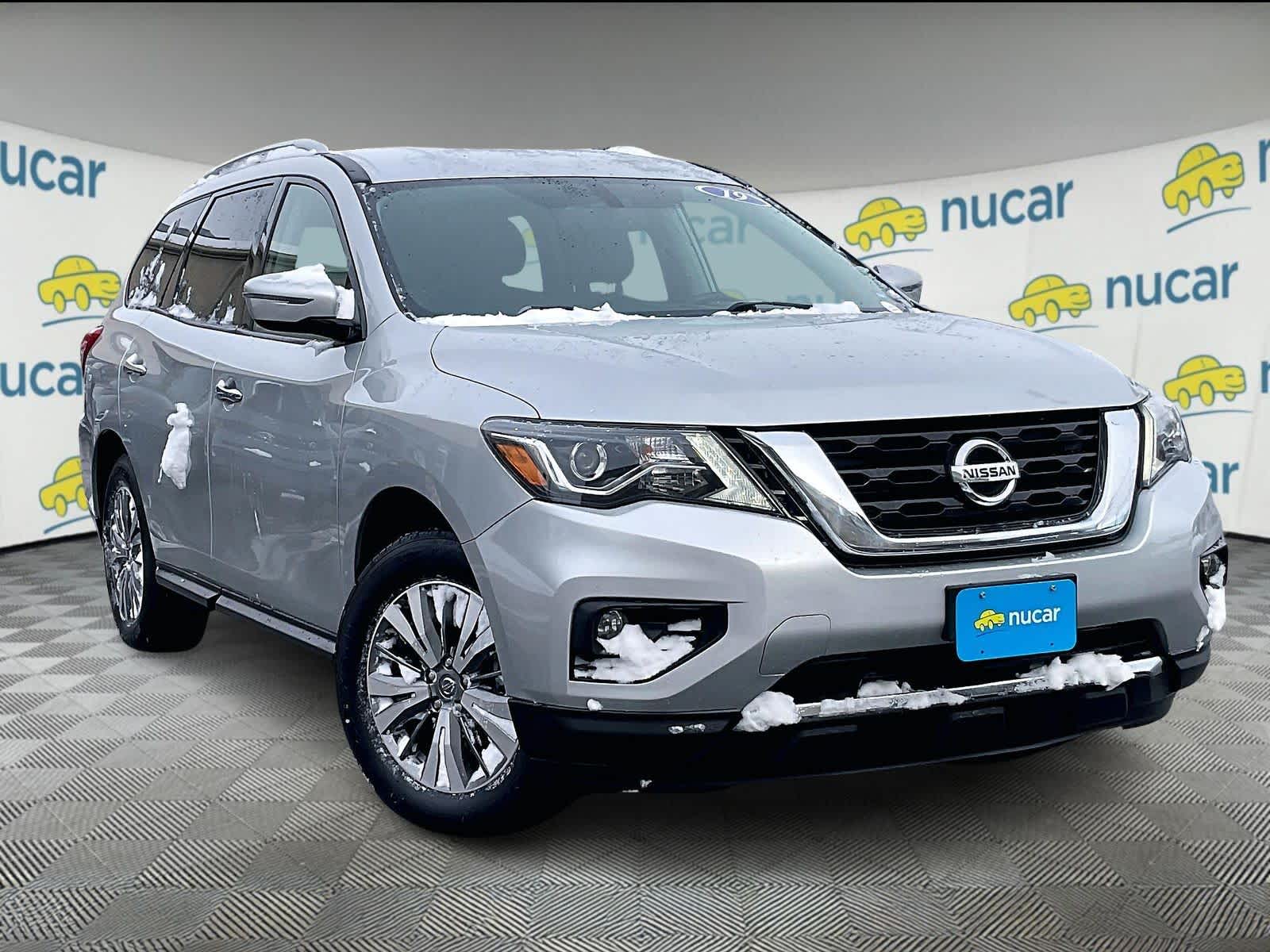 2019 Nissan Pathfinder SV