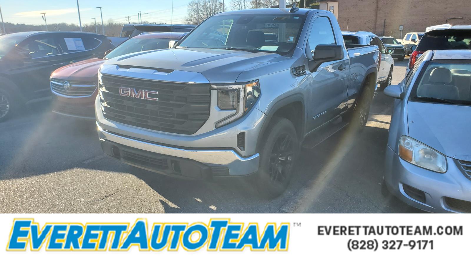 2025 GMC Sierra 1500 Pro's photo