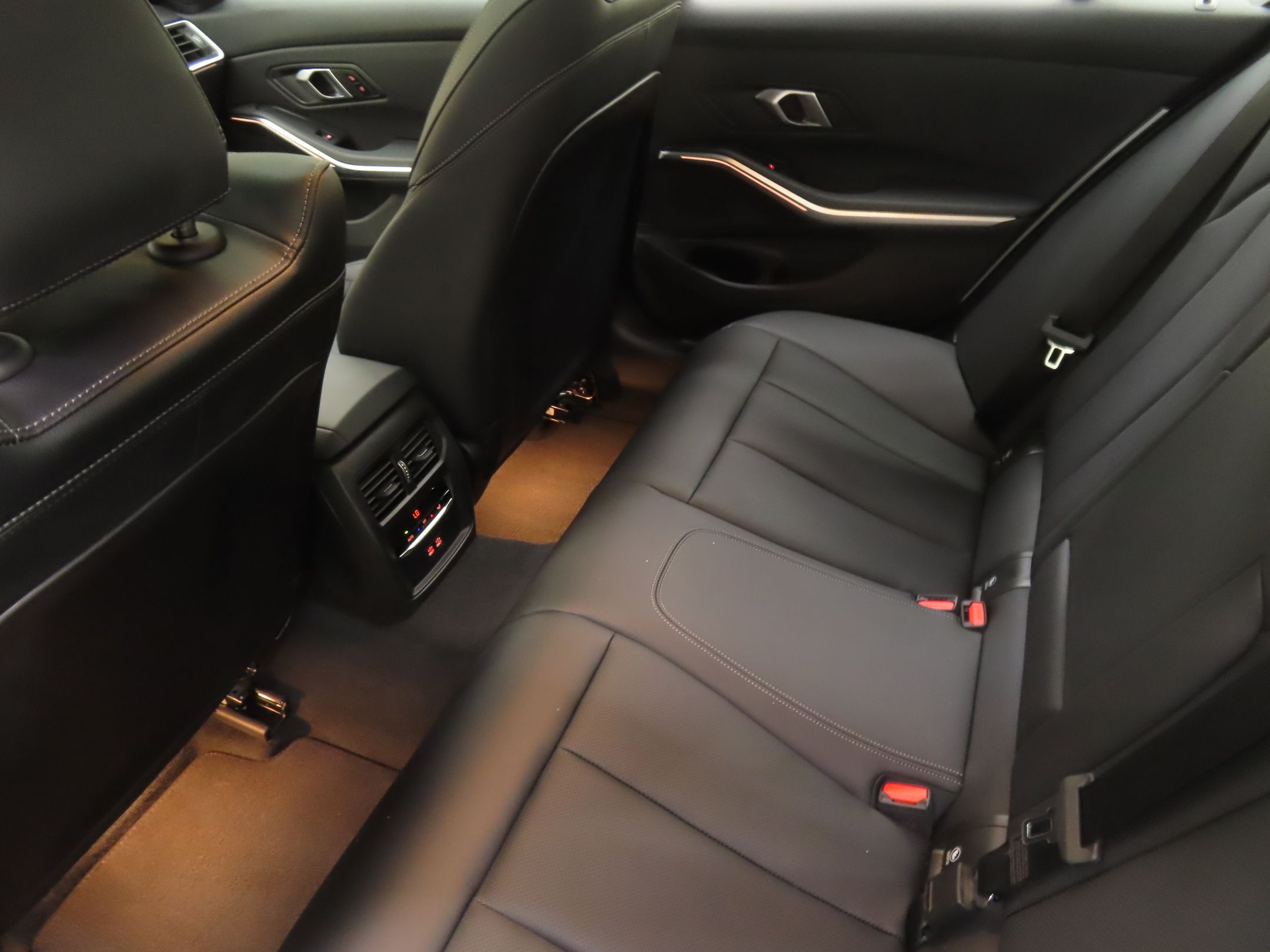 2024 Bmw 330i photo 20