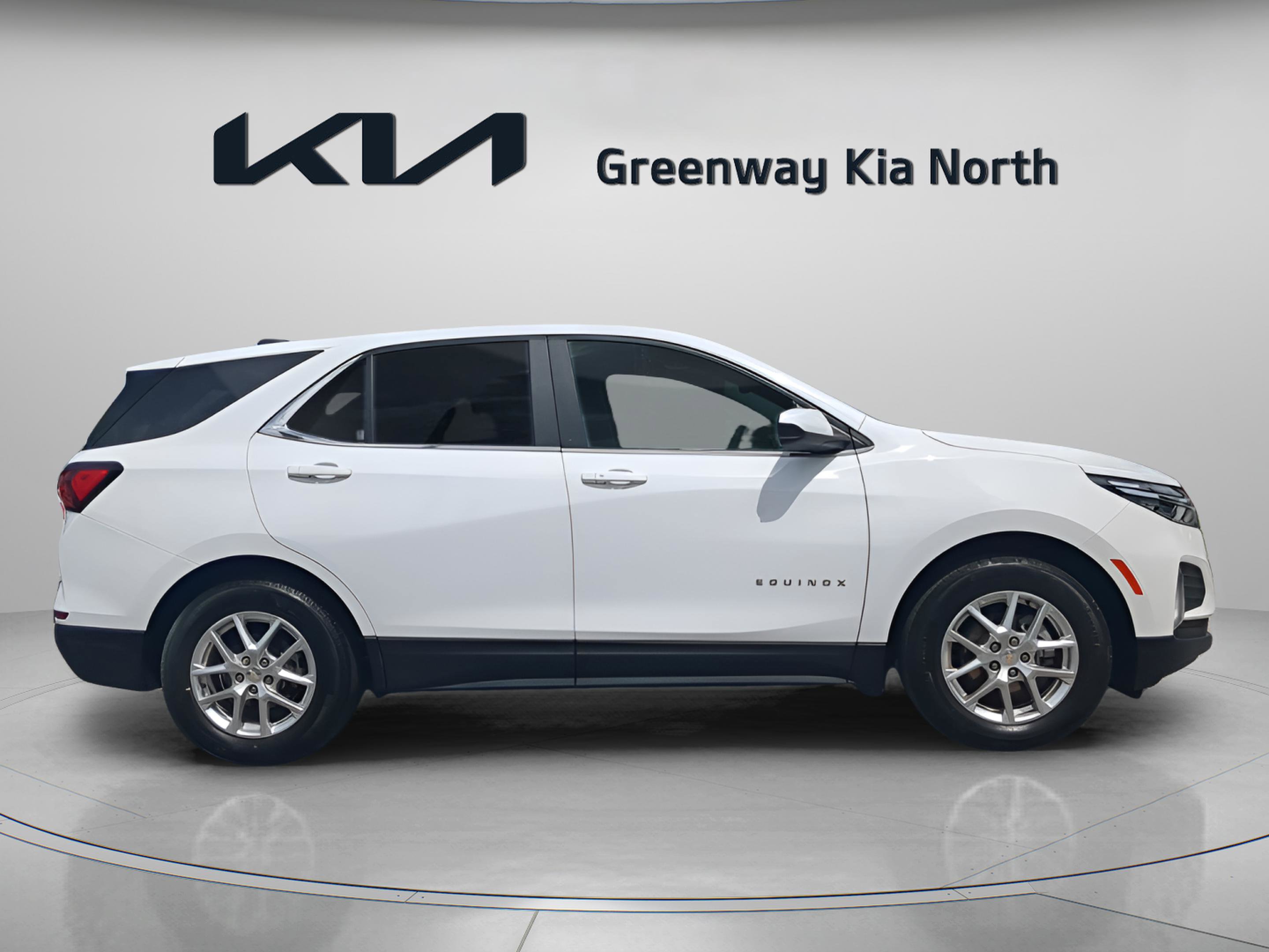 2024 Chevrolet Equinox LT photo 7