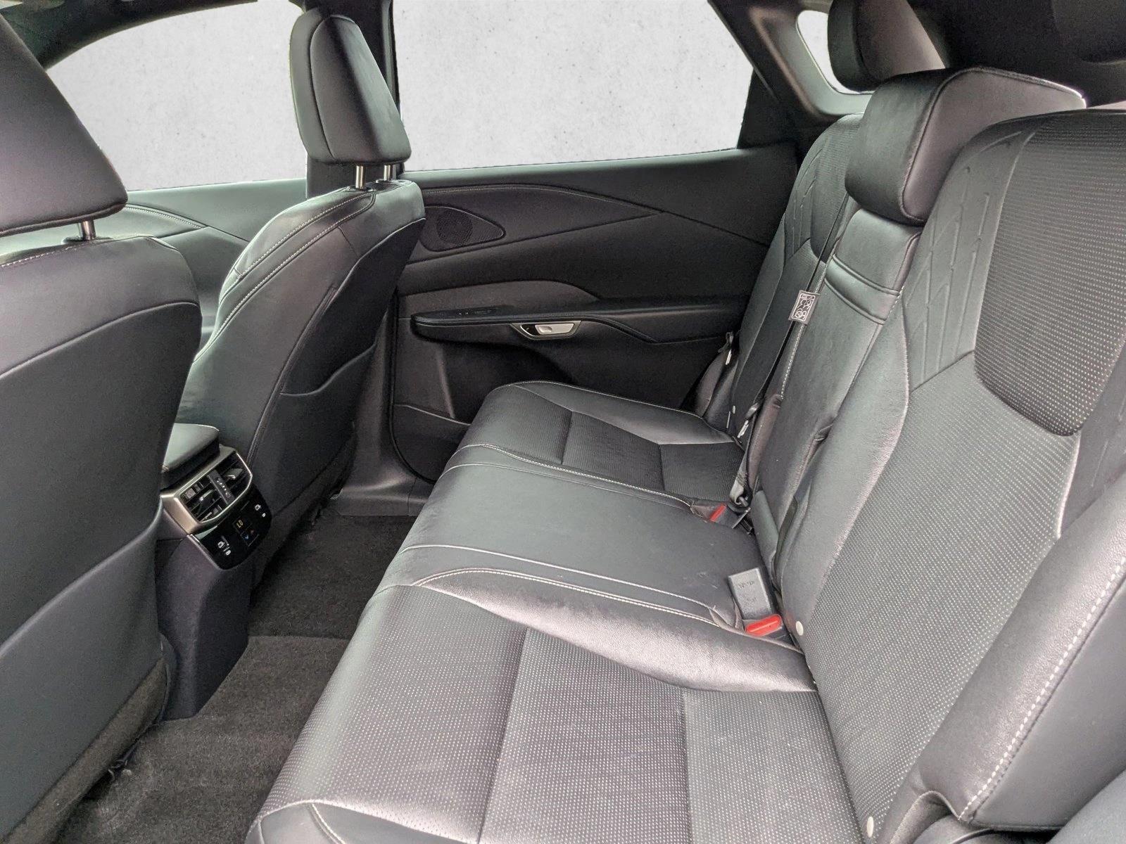 2024 Lexus RX 350h Premium photo 17