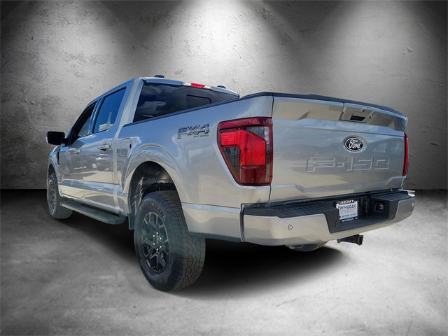 2025 Ford F-150 XLT photo 4