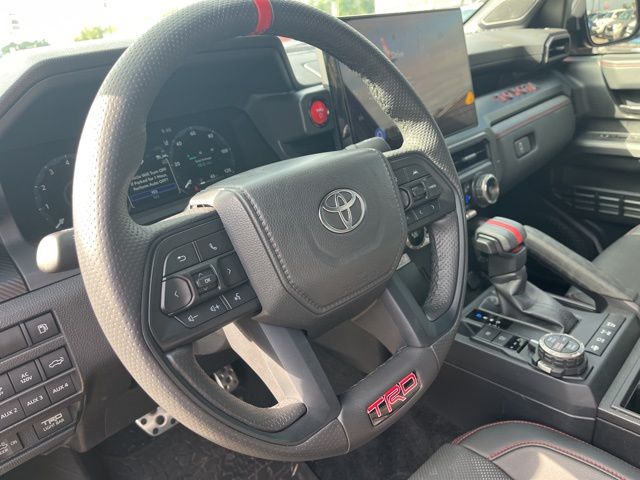2025 Toyota Tacoma TRD Pro 4x4 photo 15