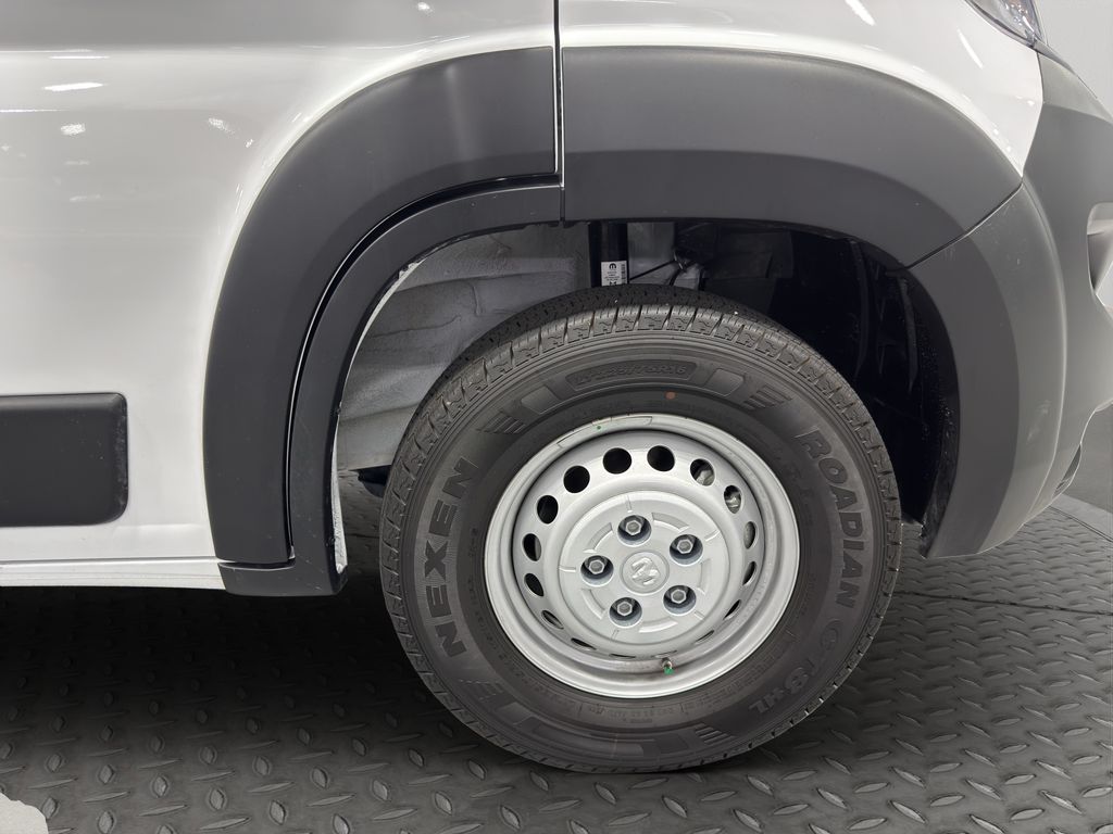 2025 Ram ProMaster 2500 photo 9