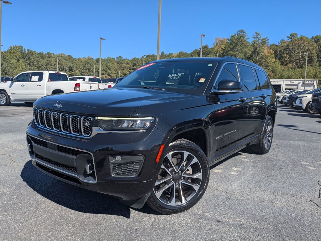 2021 Jeep Grand Cherokee L Overland's photo
