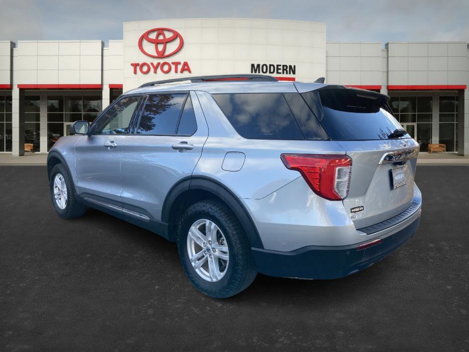 2022 Ford Explorer XLT photo 3