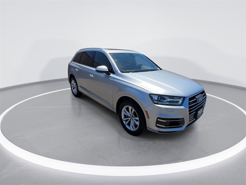 2019 Audi Q7 55 Premium photo 3